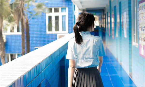 谢岗镇如何找到一个可以帮助我生孩子的女人？